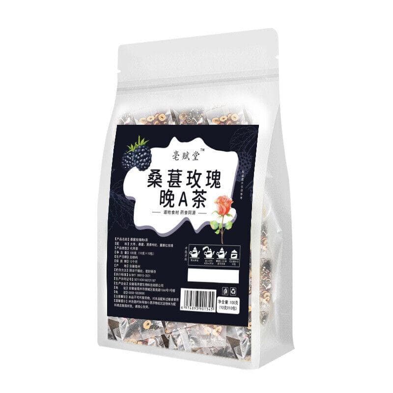 Schwarze Goji-Beeren-Kombination aus getrockneten Maulbeeren zum Aufhellen der Feigenkaktusrose