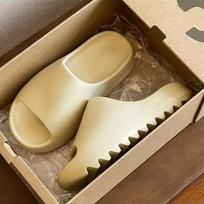 Marke Frauen Männer Hausschuhe Mode EVA Rutschen 2025 Sommer Outdoor Strand Sandalen Frauen Casual Schuhe Mann Flip-Flops Männer der Sandale cm