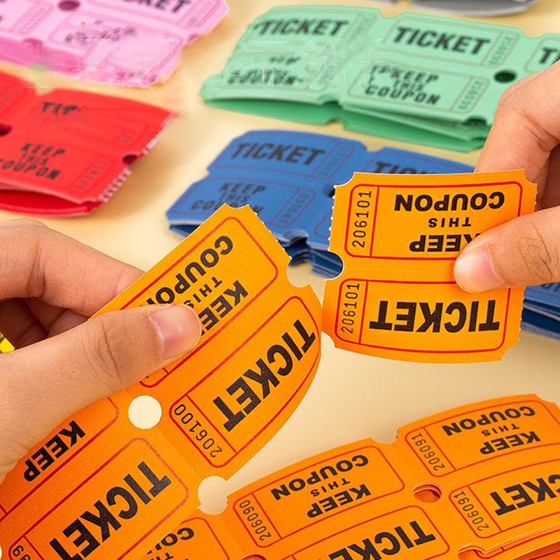 100 Stück Tombola-Lose für die Lotterie im Klassenzimmer, Rolle mit einzelnen Papieretiketten, Tombola-Lose für Getränkeveranstaltungen, Tickets