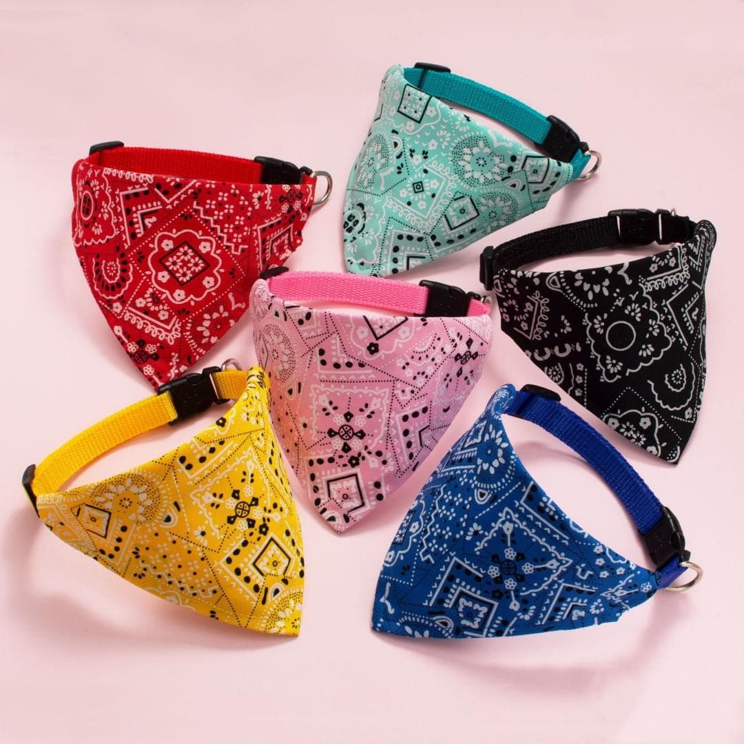 Verstellbarer Schal für Haustiere, Welpen und Katzen, Bandana-Kragen, Halstuch für kleine Hunde, Kätzchen, Speicheltuch, PU-Halsband mit
