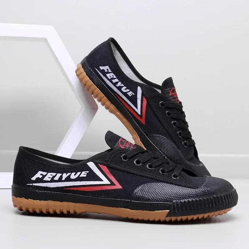 Niedrig geschnittene Kampfsportschuhe Leichtathletikschuhe Sportschuhe für draußen Schuhe mit Sehnensohle Trainingsschuhe Leichte, atmungsaktive