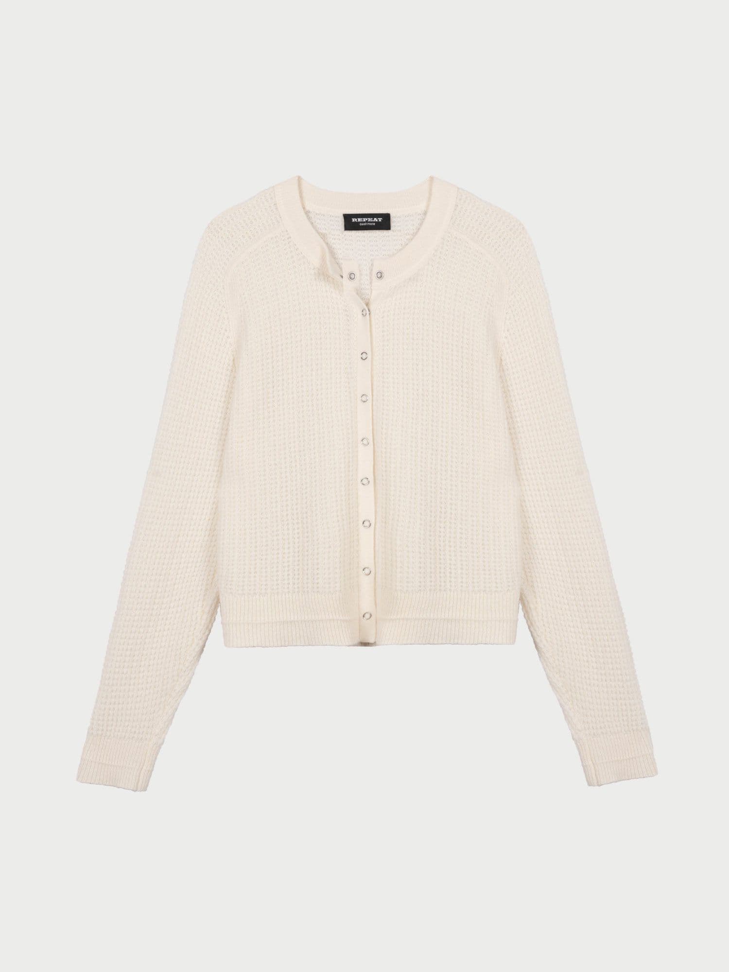 Texturierte Kaschmir-Strickjacke mit Druckknöpfen